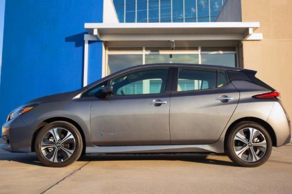 2022 Nissan LEAF (40 kW-hr battery pack)