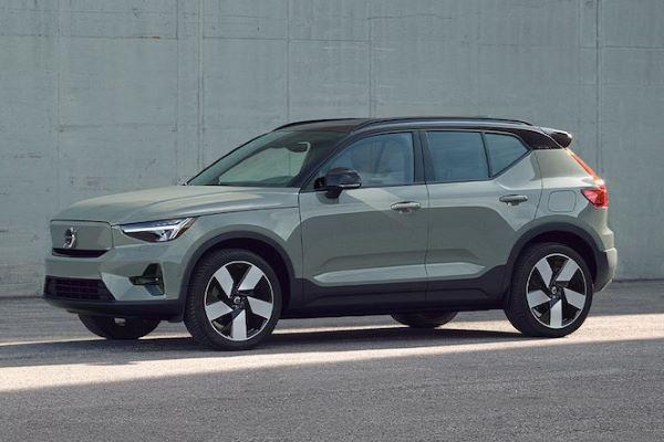 2024 Volvo XC40 Recharge twin