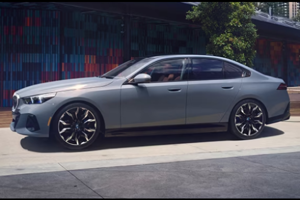 2024 BMW i5 eDrive40 Sedan (21 inch Wheels)