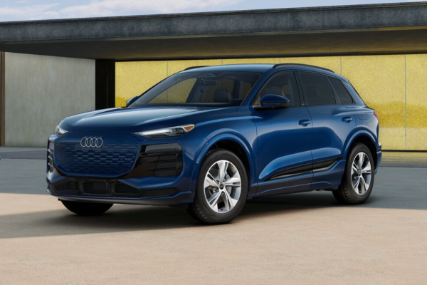 2025 Audi Q6 e-tron (20 inch wheels)