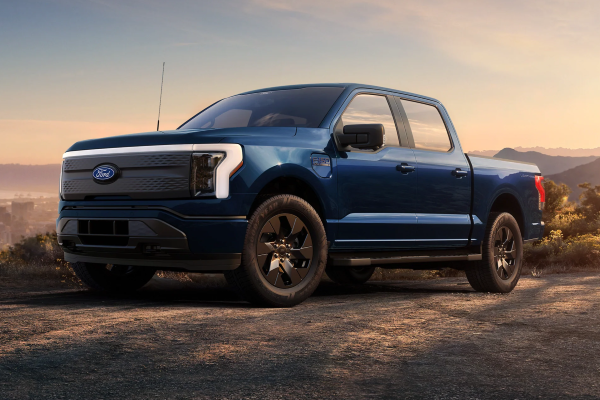 2025 Ford F-150 Lightning Platinum 4WD