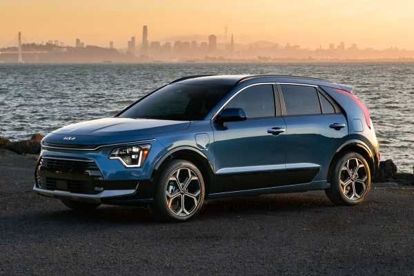 2025 Kia Niro Plug-in Hybrid
