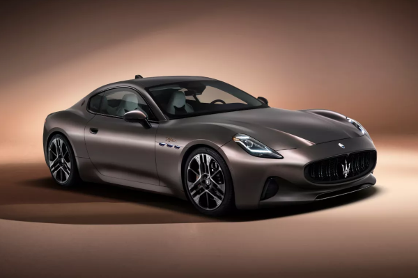 2025 Maserati Granturismo Folgore