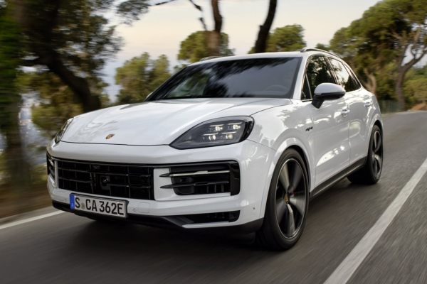 2025 Porsche Cayenne S E-Hybrid