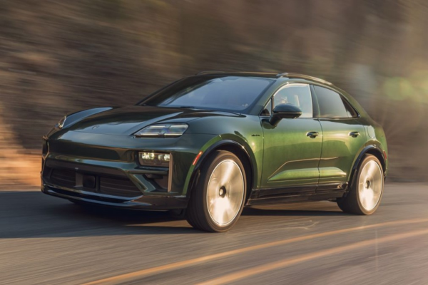 2025 Porsche Macan Turbo Electric