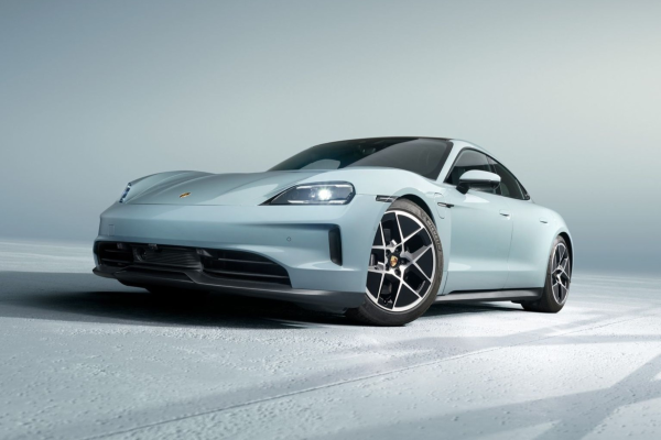 2025 Porsche Taycan 4 Perf Battery Plus