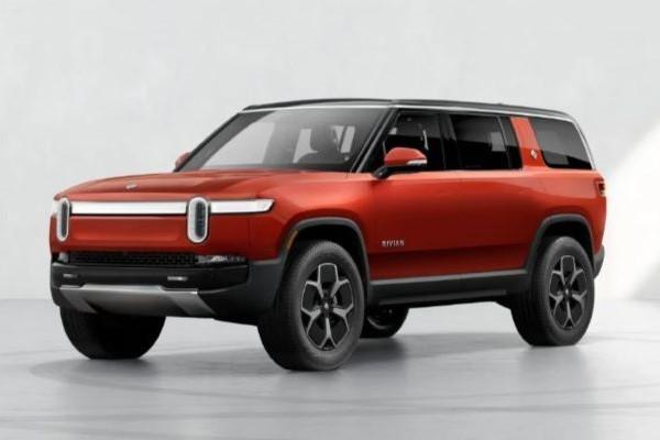 2025 Rivian R1S Performance Dual Large Plus (20in)