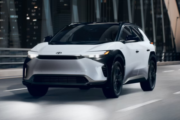 2025 Toyota bZ4X LIMITED