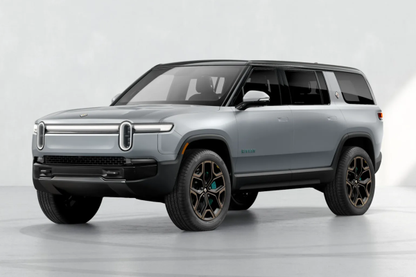 2026 Rivian R1S Quad Max (22in UHP)