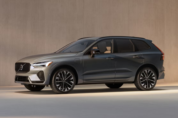 2026 Volvo XC60 T8 AWD