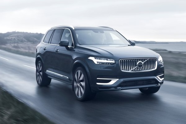 2023 Volvo XC90 T8 AWD Recharge