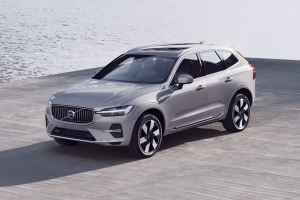 2023 Volvo XC60 T8 AWD Recharge