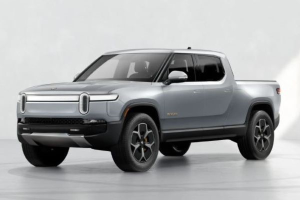 2024 Rivian R1T Quad Large (21in)