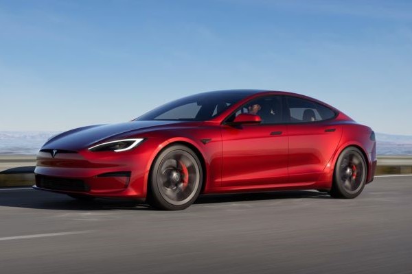 2024 Tesla Model S Plaid (21in wheels)