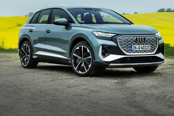 2024 Audi Q4 50 e-tron quattro