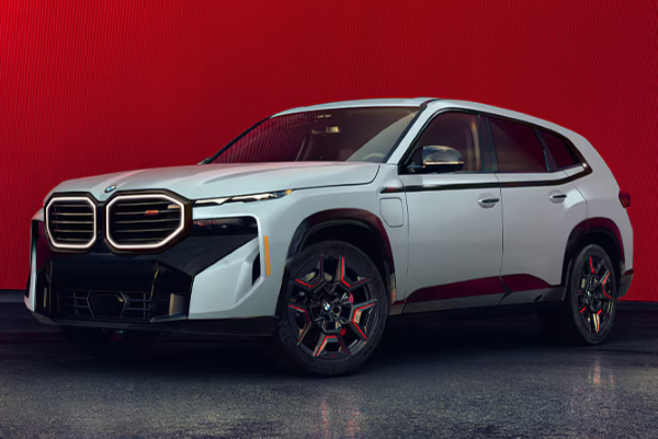 2025 BMW XM Label