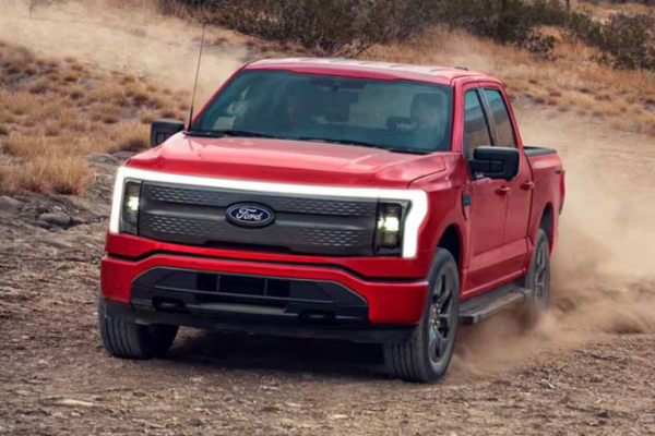 2025 Ford F-150 Lightning 4WD ER2
