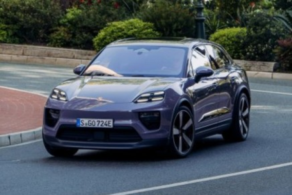 2025 Porsche Macan Electric
