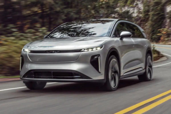 2026 Lucid Gravity GT w/21F22R wheels (2R)